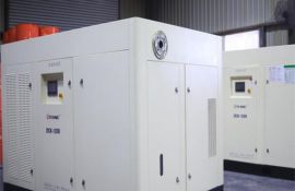 無油螺桿空氣壓縮機哪個品牌好？ 國家0級TUV無油認證企業(yè)