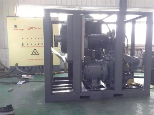 永磁變頻空壓機.jpg 永磁變頻空壓機.jpg