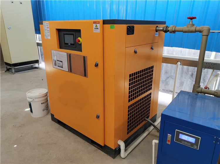 空壓機(jī)排氣量